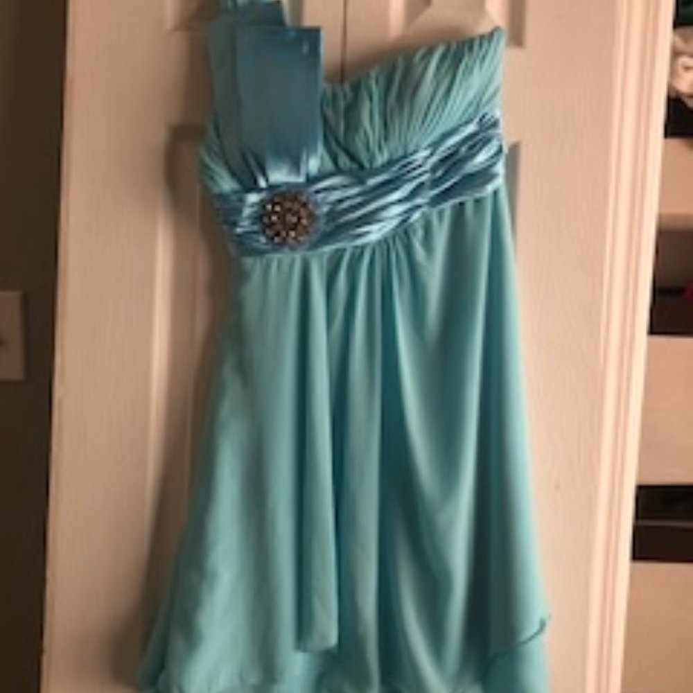 Prom/formal dress/bridesmaid